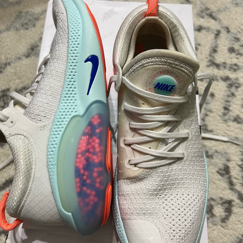 Nike joyride sneakers